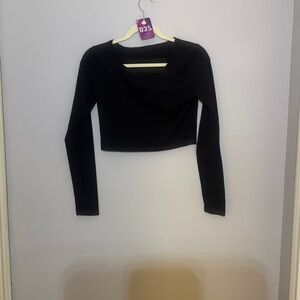 Black Long Sleeve Crop Top